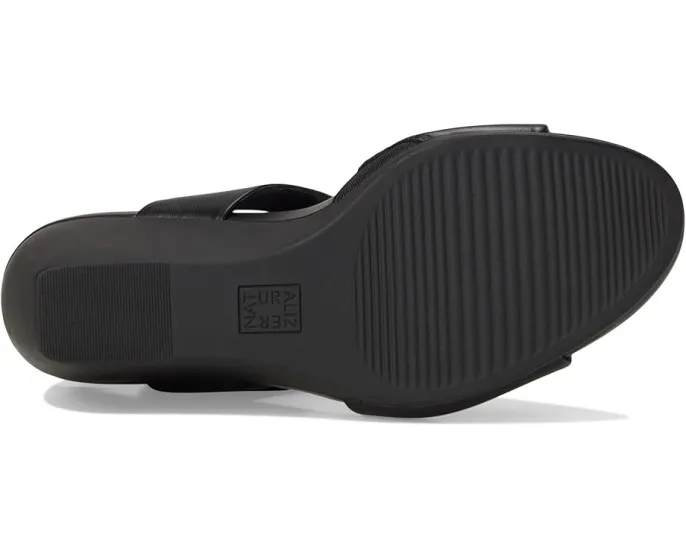 Босоножки Naturalizer Imani на платформе с танкеткой