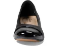 Туфли-лодочки Clarks Marilyn Sara со стелькой OrthoLite и резиновой подошвой