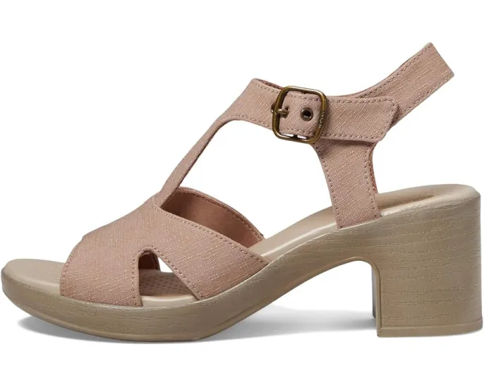 Босоножки Bzees Everly Strappy на блочном каблуке с технологией Cloud