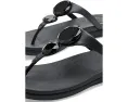 Босоножки Solay Glossy Disc с перепонкой на мыске FitFlop