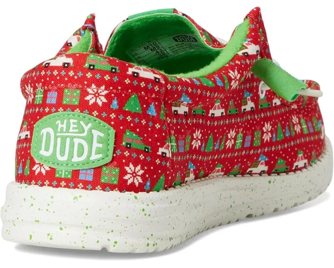 Лоферы Hey Dude Wally Holiday Sweater с новогодним принтом и эластичными шнурками