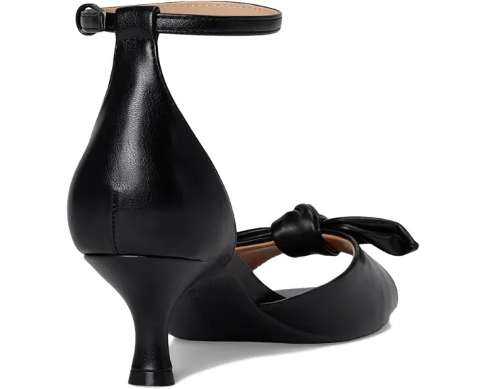 Босоножки Bandolino Andora на тонком каблуке с бантом и ремешком