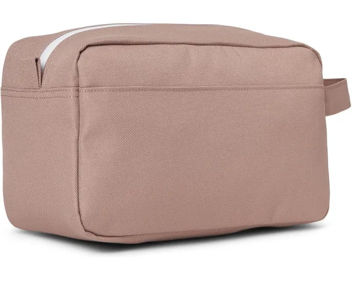 Дорожная косметичка Chapter с карманом на молнии Herschel Supply Co.
