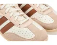 Повседневные кроссовки adidas Barreda Low с низким силуэтом