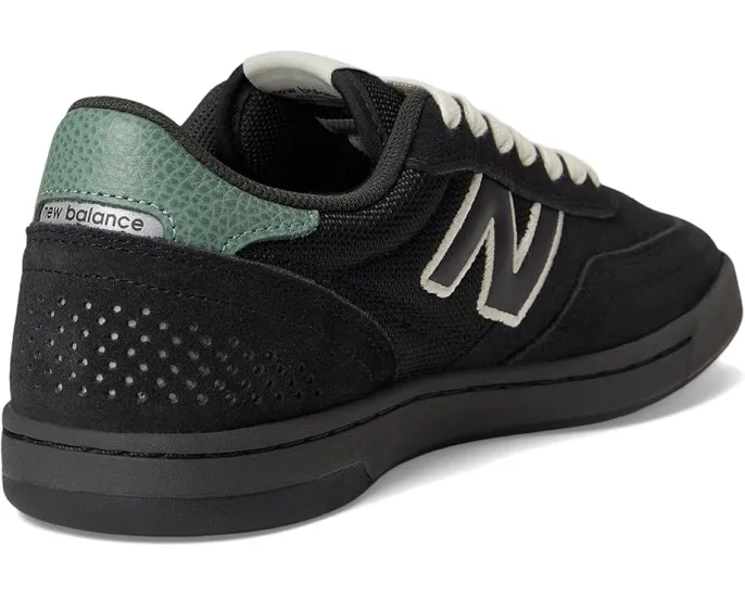 Кроссовки New Balance 440 с замшевым верхом и технологией амортизации