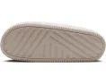 Сланцы Nike Calm с мягкой пеной и текстурированной стелькой