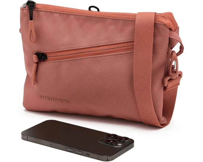 Кроссбоди Zoom из переработанного полиэстера с RFID защитой Sherpani