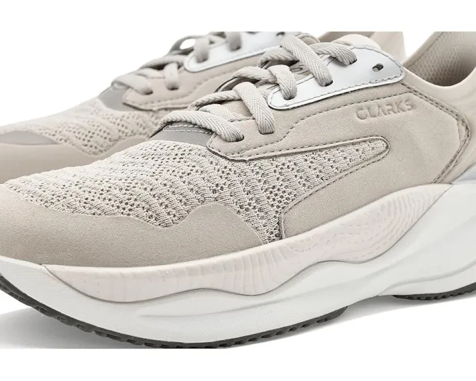 Кроссовки Clarks Pace с технологией C360 EVA и тканевым верхом для максимального комфорта