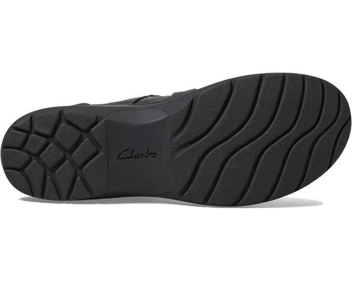 Лодочки Clarks Carleigh Jane с глянцевым верхом и эластичным ремешком