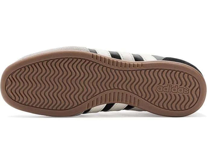 Туфли-лодочки Mary Jane Adidas Barreda с кросс-ремнем