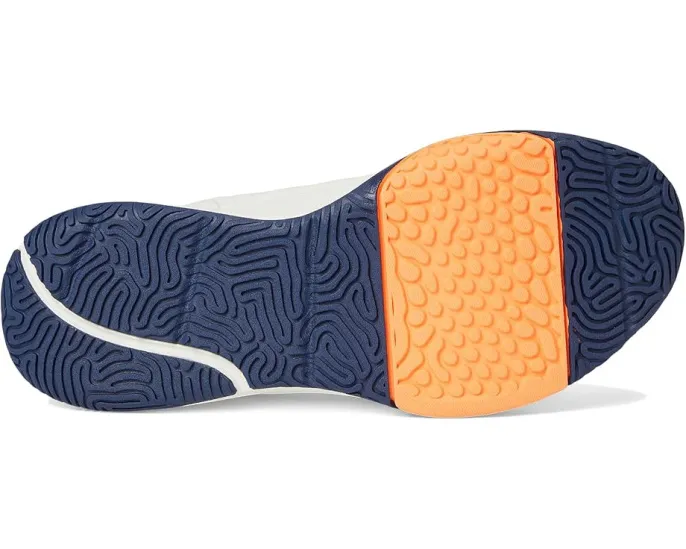 Тренировочные кроссовки New Balance FuelCell Trainer V2 с технологичной подошвой