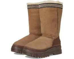 UGG Classic Tall TrailGazer с водонепроницаемой овчиной и подошвой White Spider Rubber
