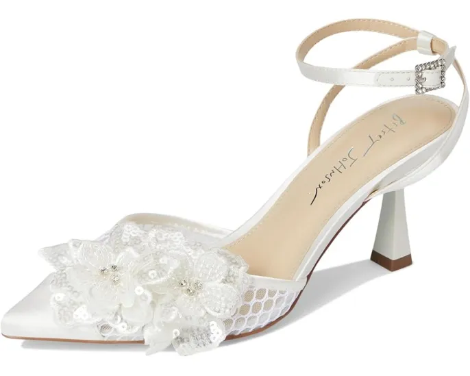 Туфли Susie на шпильке с цветочным декором от Blue by Betsey Johnson