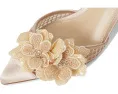 Туфли Susie на шпильке с цветочным декором от Blue by Betsey Johnson
