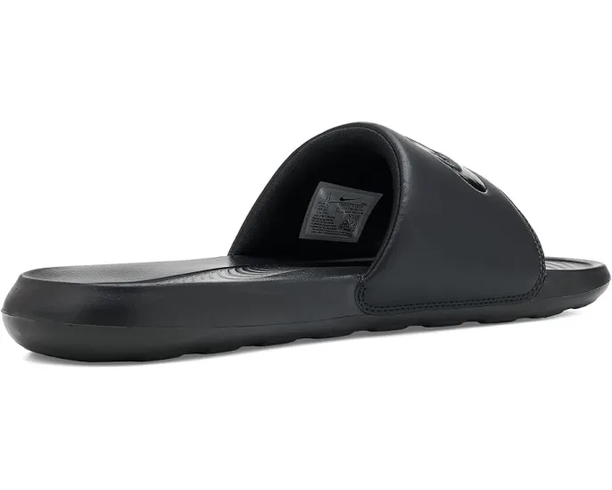 Сланцы Nike Victori One с мягкой пеной и контурным узором