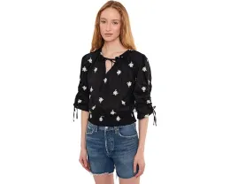 Блузка CeCe с вышивкой, рукавом три четверти с буфами и сборкой