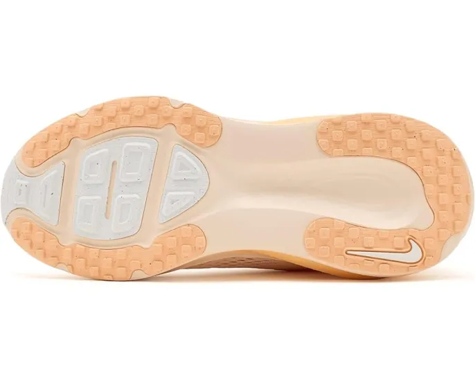 Беговые кроссовки Nike Kids Vomero 18 с пеной ReactX