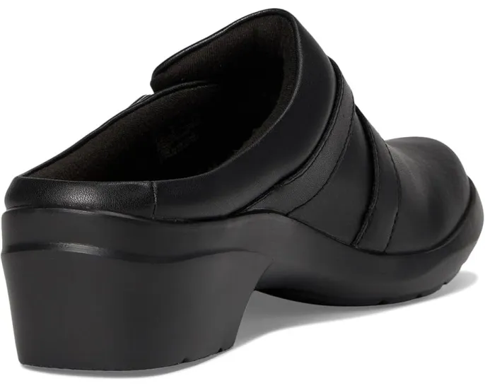 Слипоны Clarks Angie Braley из премиальной кожи с амортизирующей подошвой EVA