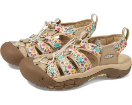 Сандалии KEEN Newport Retro с защитой носка и стелькой с поддержкой