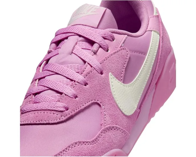 Nike Terra Manta Suede с замшевым верхом и высоким сцеплением