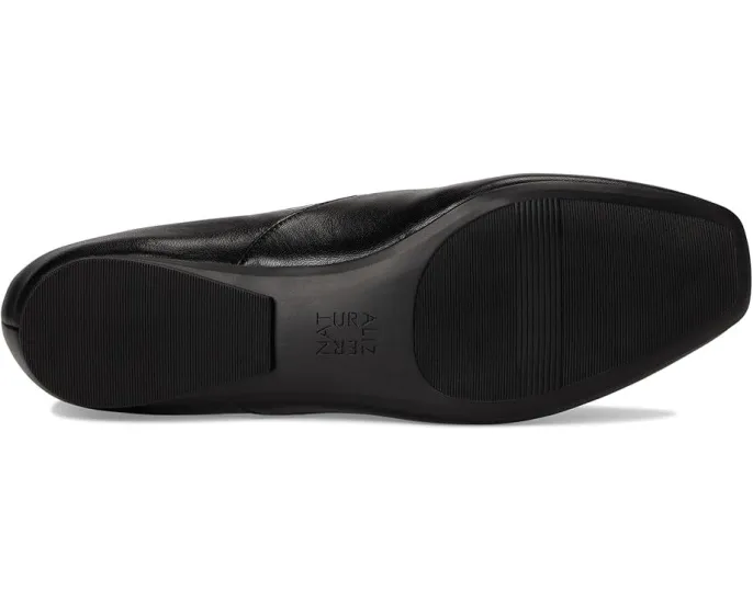 Лоферы Naturalizer Create с квадратным мысом и металлическим декором на каблуке