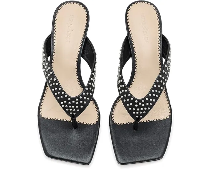 Босоножки Frankie Studded Leather Kitten Heel от Cinq à Sept с металлическими заклепками