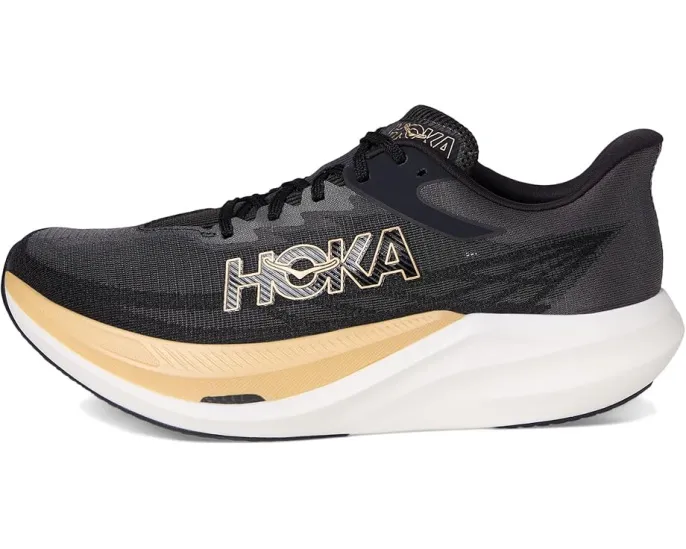 Карбоновые кроссовки Hoka Rocket X 3 для достижения личного рекорда