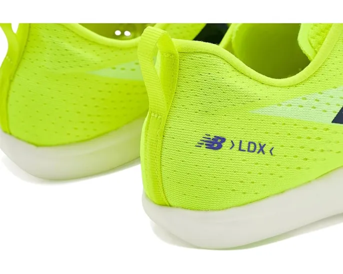 Беговые кроссовки New Balance Fuelcell Supercomp LD-X V3 с карбоновой пластиной