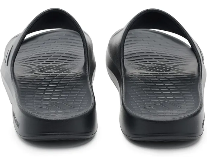 Сланцы adidas Lightshift с анатомической стелькой