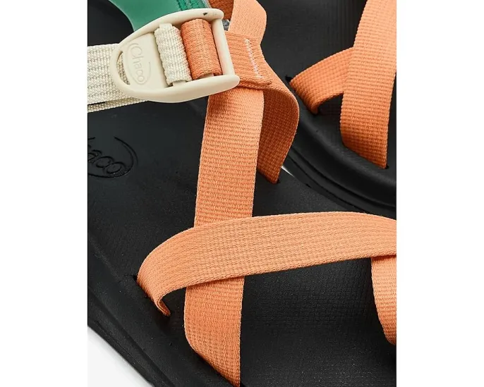 Сандалии Chaco CushZ Toe-Loop с петлей для пальца