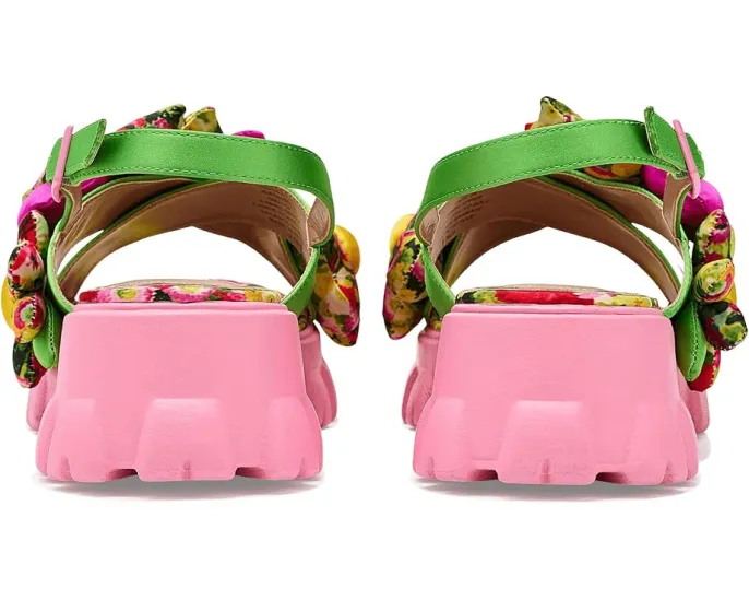 Босоножки Jeromy на каблуке с цветочными украшениями от Blue by Betsey Johnson