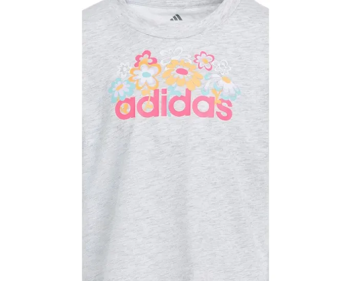Детский комплект adidas Kids: футболка и струящиеся короткие шорты