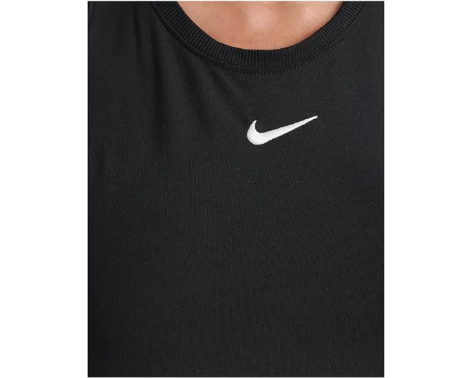 Nike женское теннисное платье Victory Dri-FIT с быстросохнущей тканью