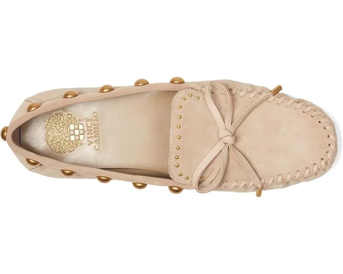 Лоферы Vince Camuto Sennett Studded Mocassin с заклепками