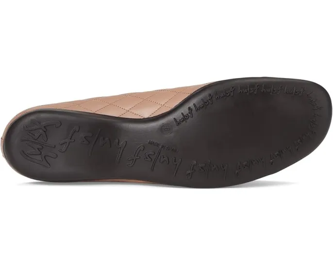 Туфли French Sole Passport-R со стеганым узором и декоративными шпильками