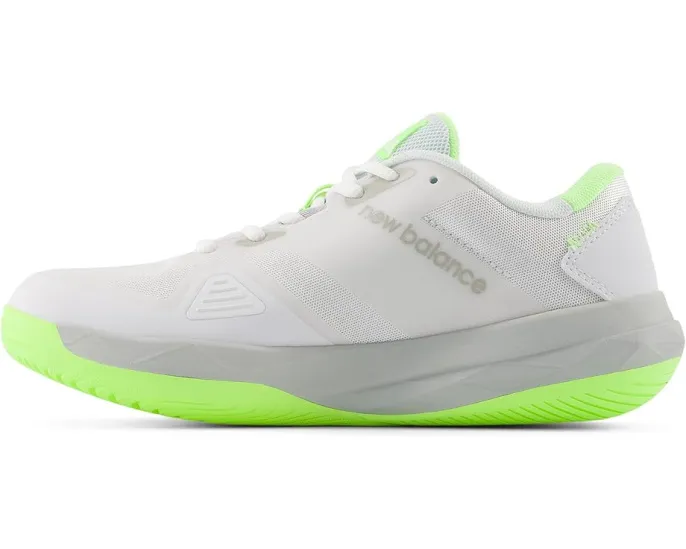 Теннисные кроссовки FuelCell 796V4 с энергоотдачей от New Balance