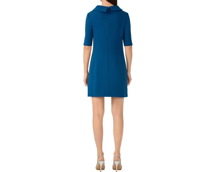 Платье Trina Turk Drape Neck Straight Fit с драпированным воротником и карманами