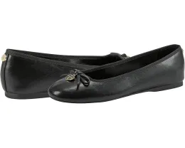 Балетки Piheart с металлическими деталями от Bandolino