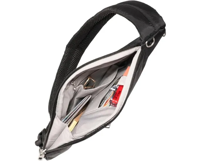 Baggallini Securtex антикражевая слинг сумка Half Moon с защитой от порезов