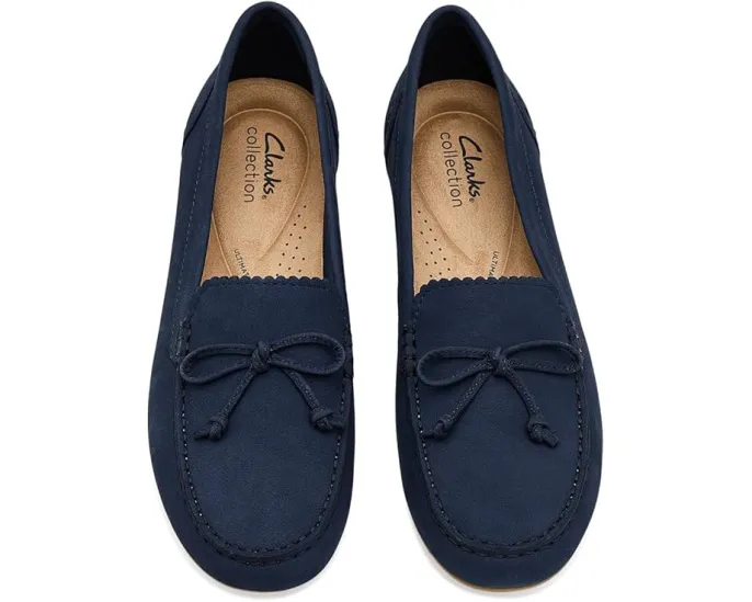 Мокасины Elliotte Sail от Clarks из нубука с удобной стелькой Ultimate Comfort