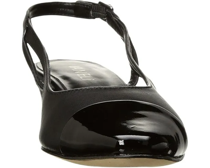 Туфли Vaneli Aliz на блочном каблуке с регулируемой пряжкой