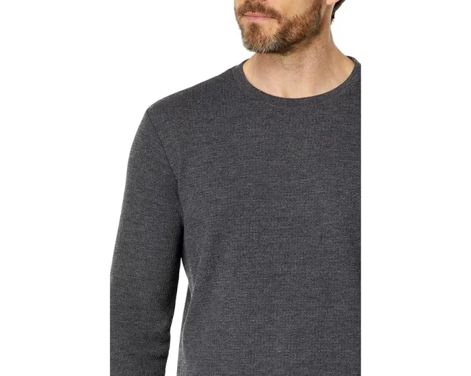 Свитер TravisMathew Cloud Waffle Crew с длинными рукавами и вафельной вязкой