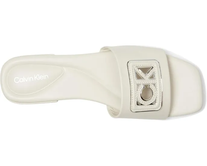 Босоножки Calvin Klein Tavia на квадратном каблуке с логотипом CK