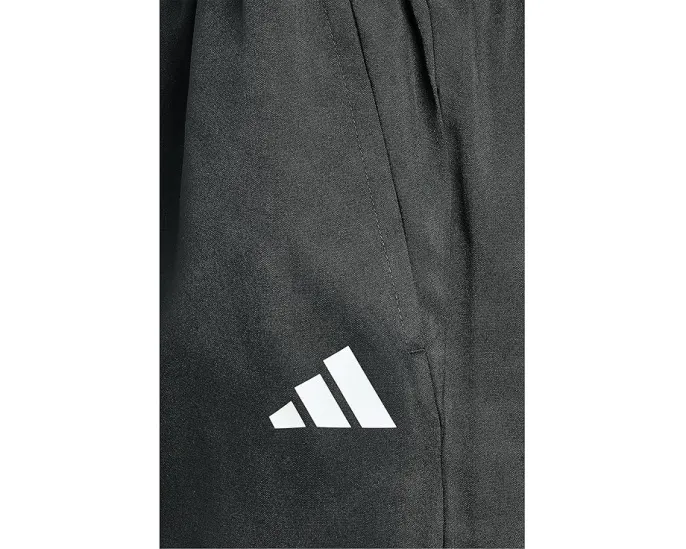 Шорты adidas Kids Woven Essentials Small Logo с технологией AEROREADY и эластичным поясом