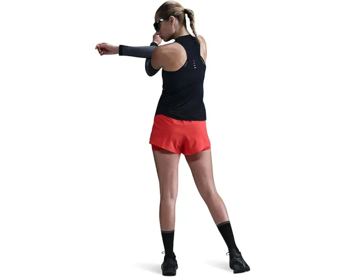 Беговой топ Nike Swift Dri-FIT с сетчатой панелью и светоотражающими элементами