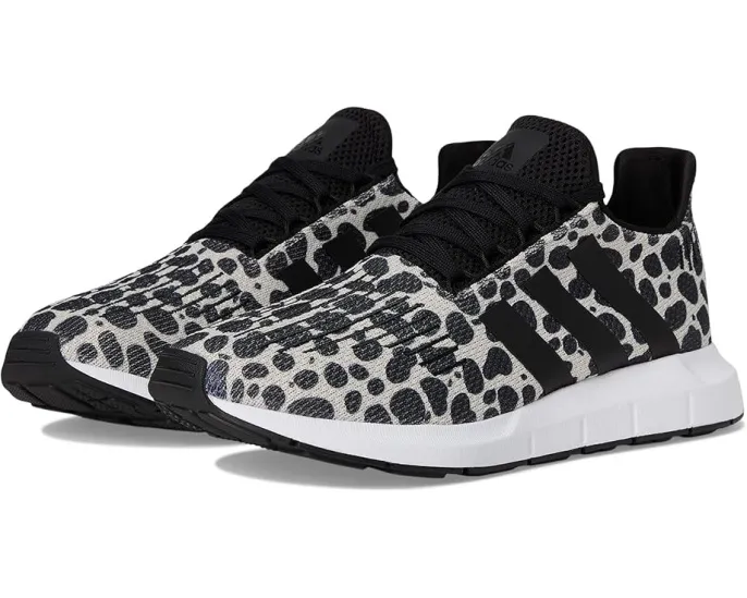 Беговые кроссовки Adidas Swift Run 1.0 с резиновым верхом и подошвой