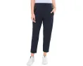 Брюки TravisMathew Moveknit Resilience с зауженным кроем и двумя карманами