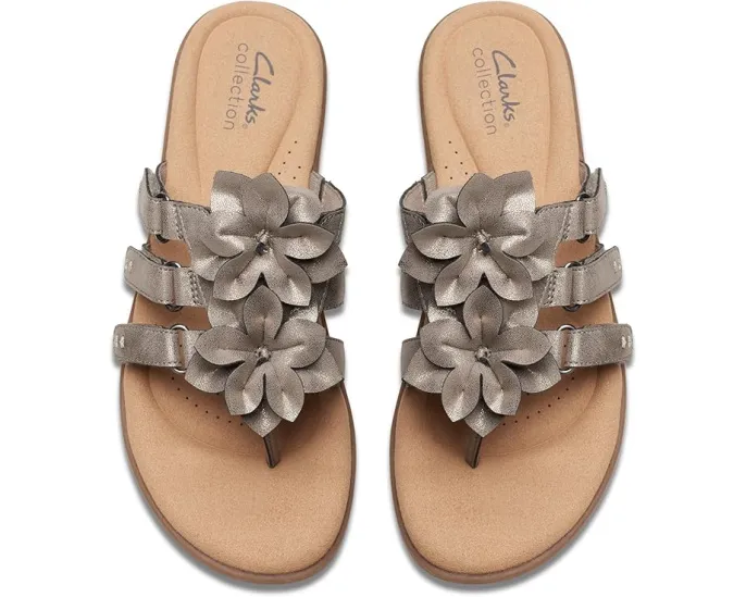 Сандалии Clarks Elizabelle Mae с кожаным верхом и цветочным декором