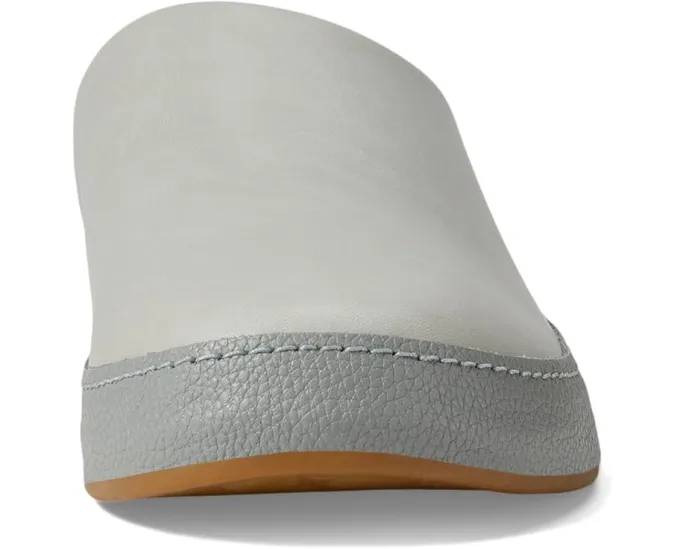 Мокасины OluKai Hamani из цельнозернистой кожи с мягкой стелькой из овчины