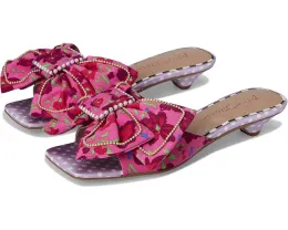 Туфли Blue by Betsey Johnson Aylah на небольшом каблуке с бантом и цветочным декором